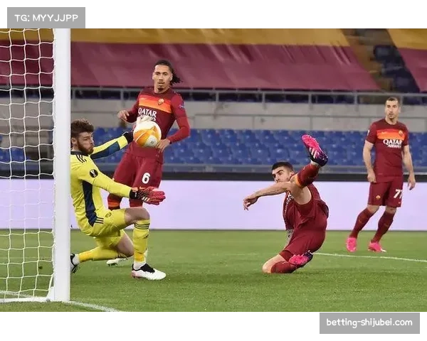 球迷对定位球趋势意见分歧，比赛观赏性受关注